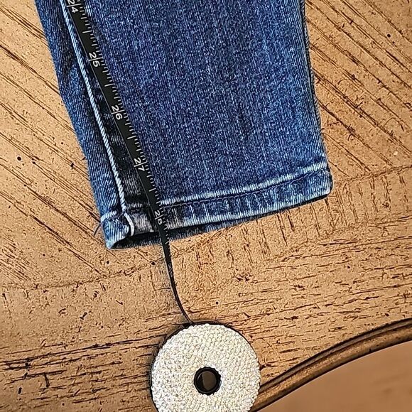 Maternity jeggings size 2 Isabel Maternity by Ingrid & Isabel - Picture 7 of 13